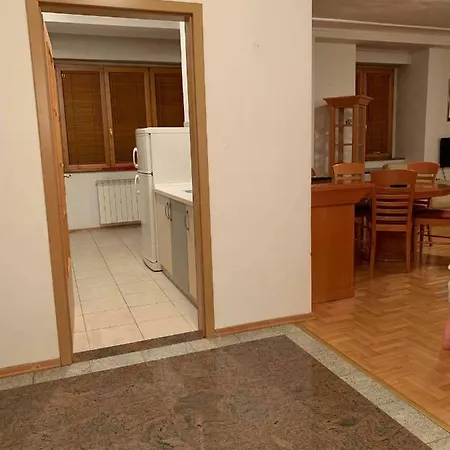 Viki Apartment-main Square Skopje